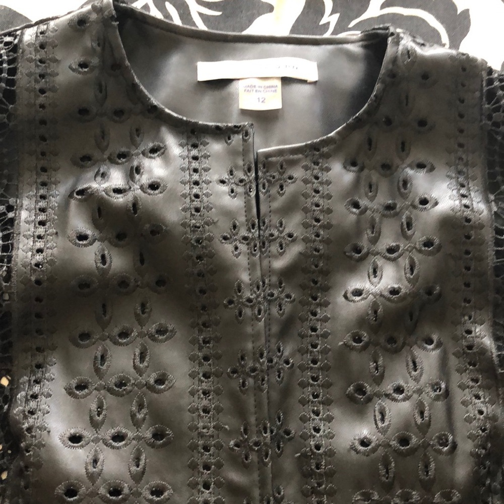 Peter Nygard long black vest